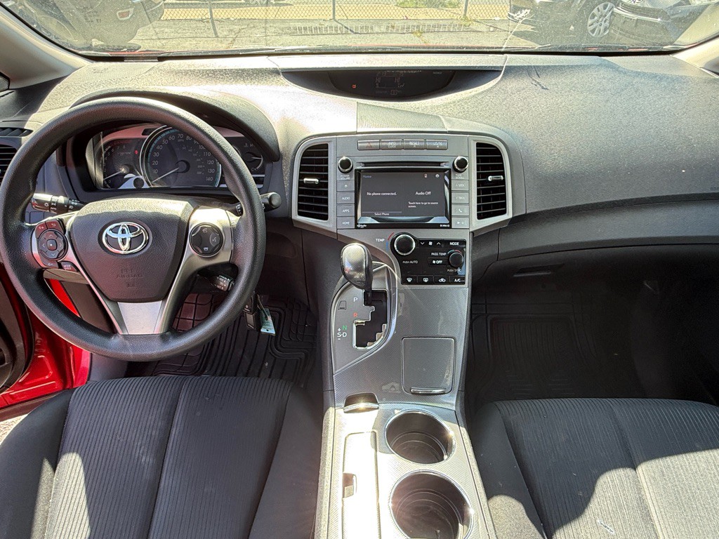2015 Toyota Venza Image 16