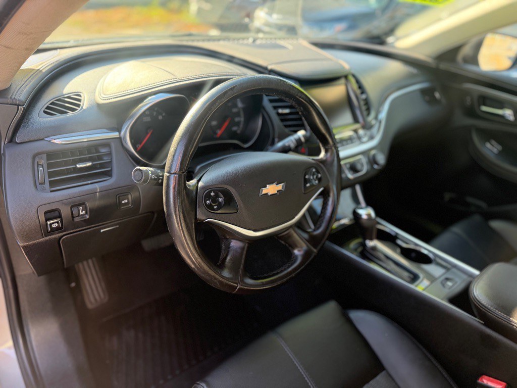 2018 Chevrolet Malibu Image 7
