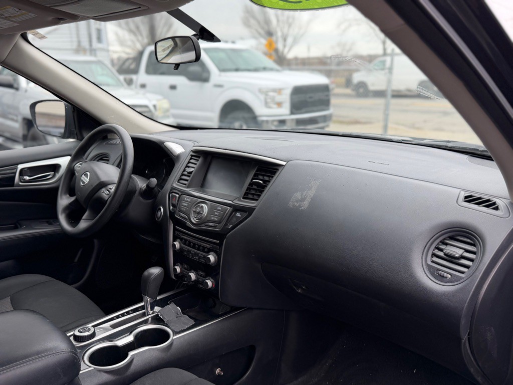 2020 Nissan Pathfinder Image 9