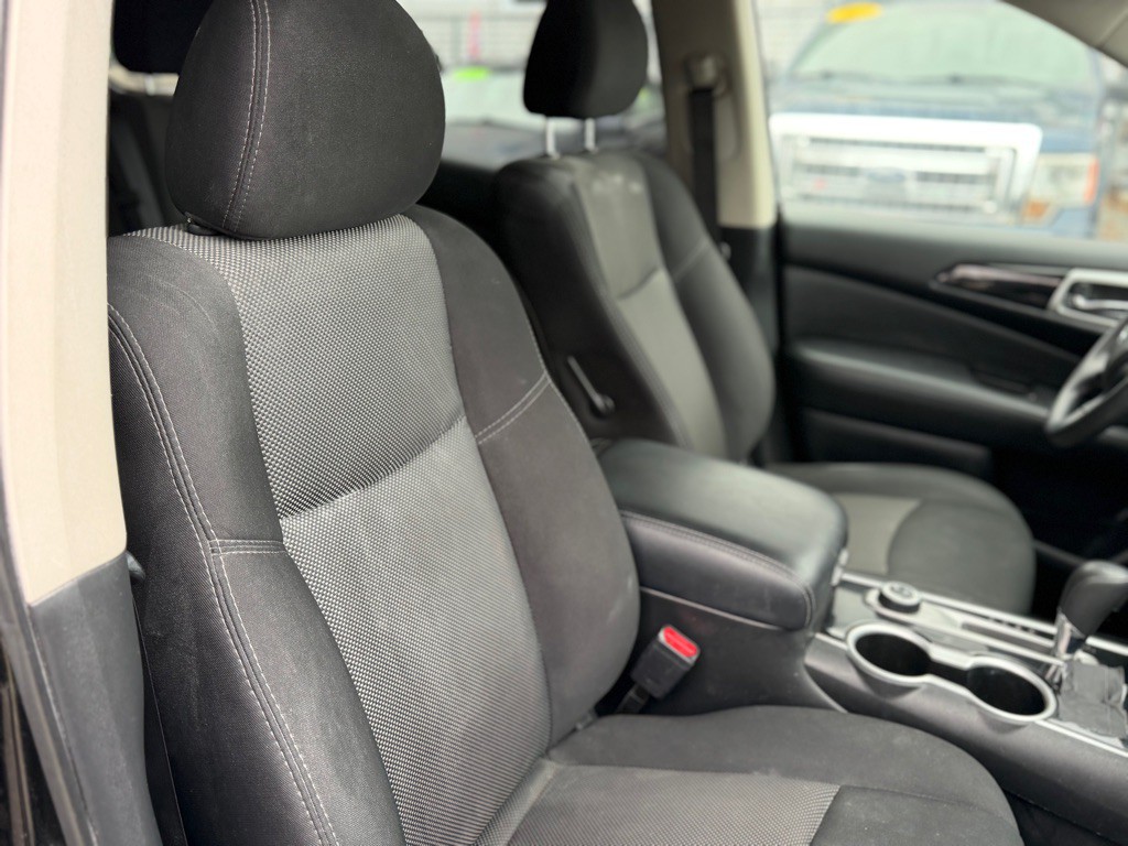 2020 Nissan Pathfinder Image 10