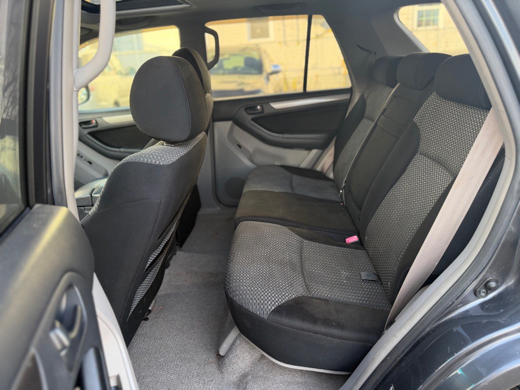 2007 Toyota 4Runner Image 8