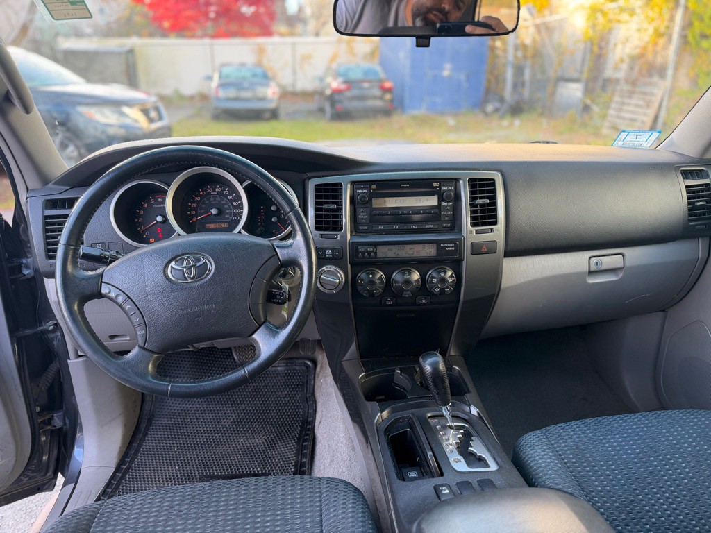 2007 Toyota 4Runner Image 9