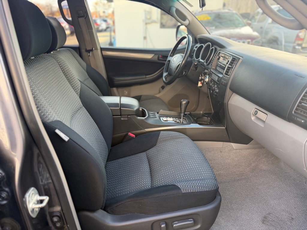 2007 Toyota 4Runner Image 12