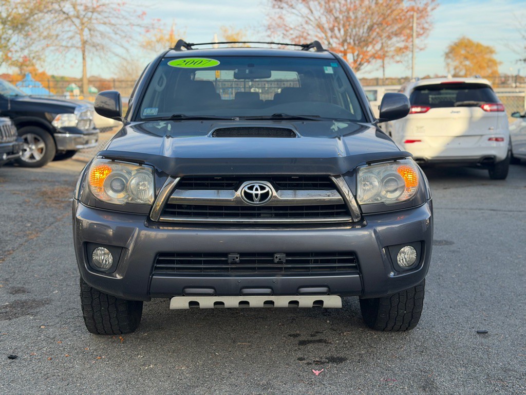 2007 Toyota 4Runner Image 2