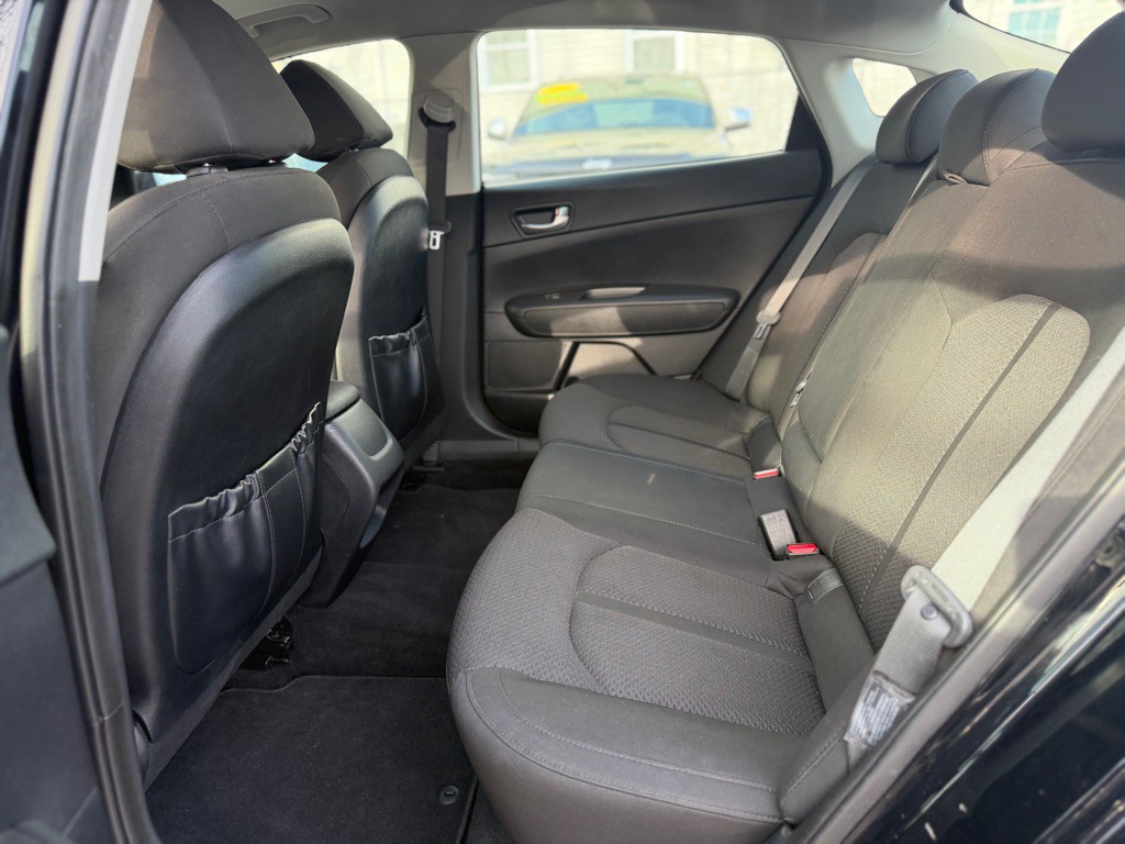 2016 Kia Optima Image 9