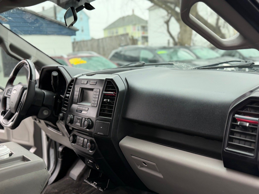 2017 Ford F-150 Image 10