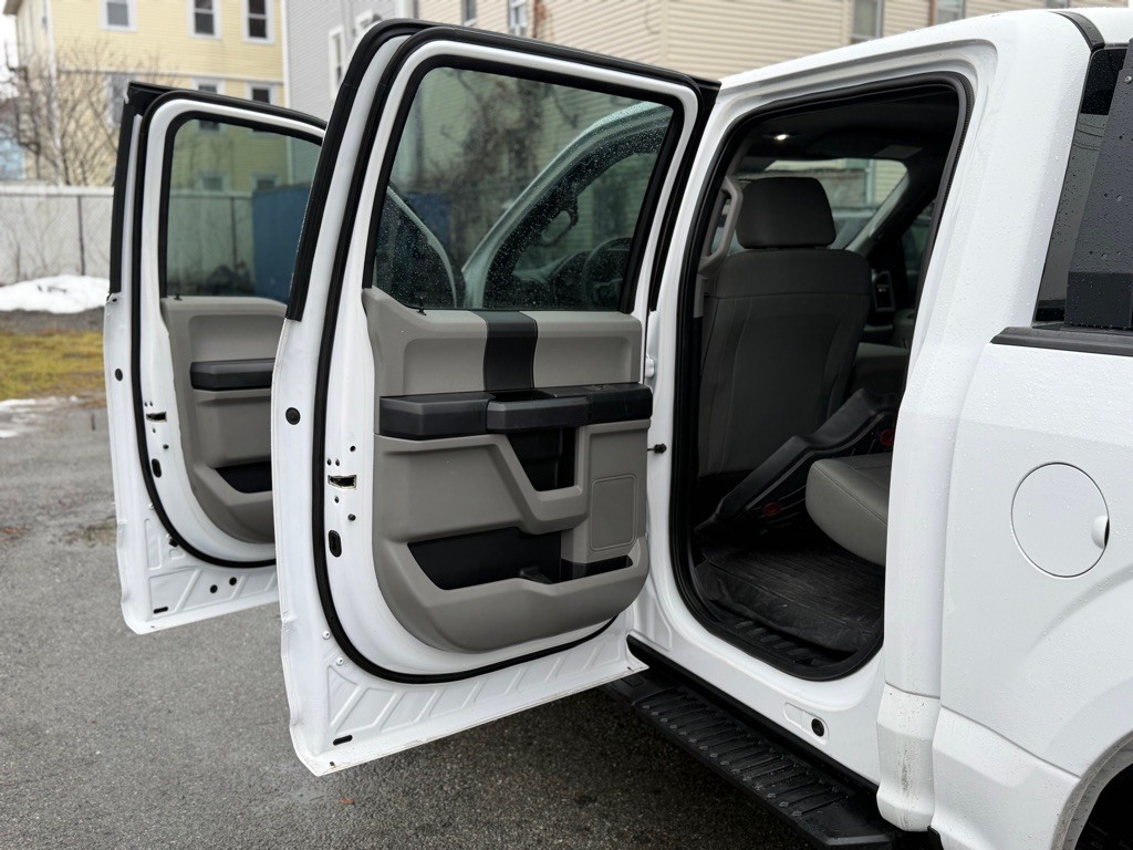 2017 Ford F-150 Image 12