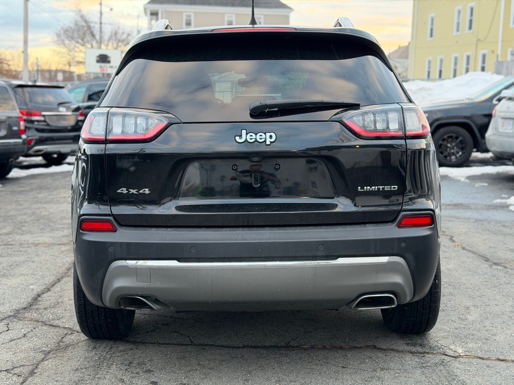 2019 Jeep Cherokee Image 5