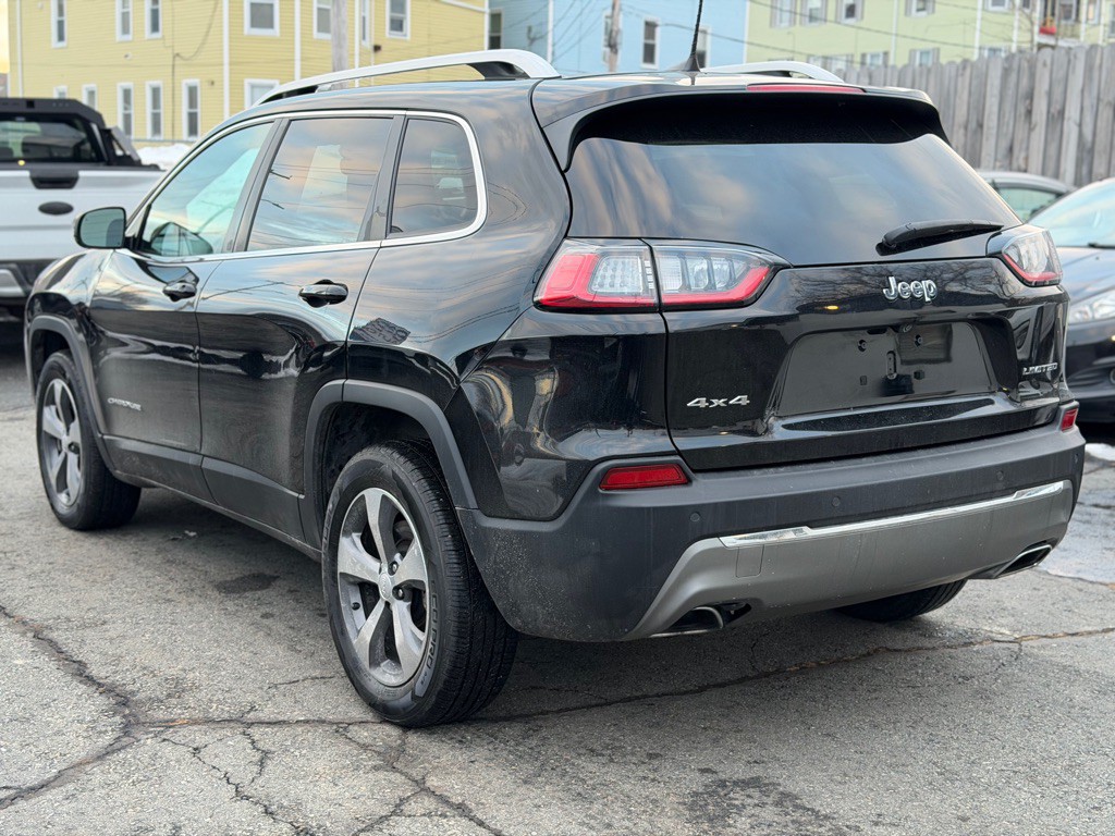 2019 Jeep Cherokee Image 8