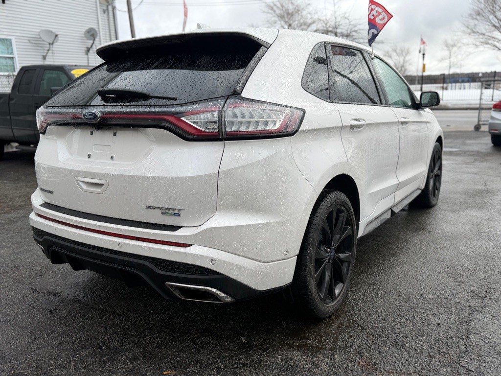 2017 Ford Edge Image 7