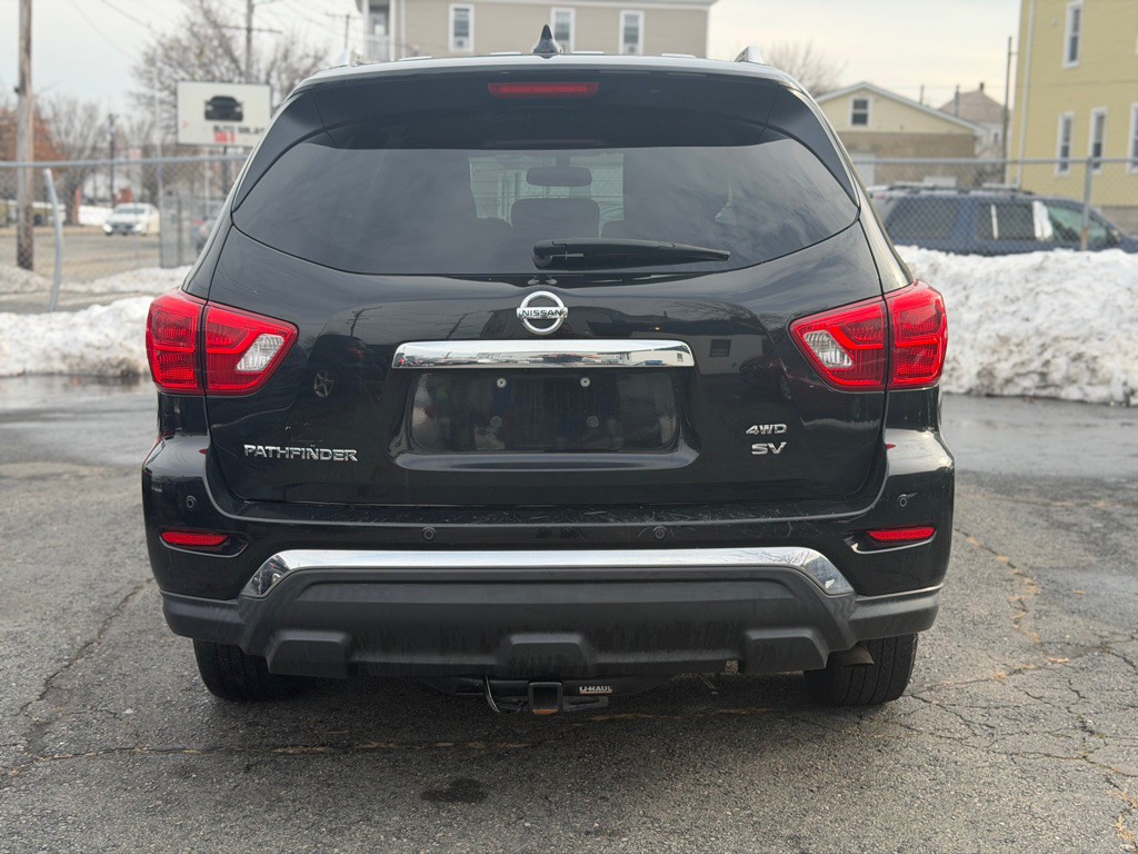 2019 Nissan Pathfinder Image 4
