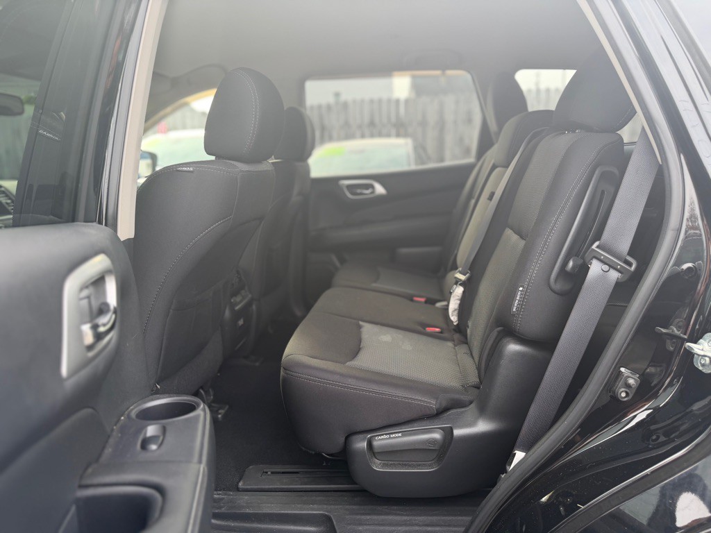 2019 Nissan Pathfinder Image 12