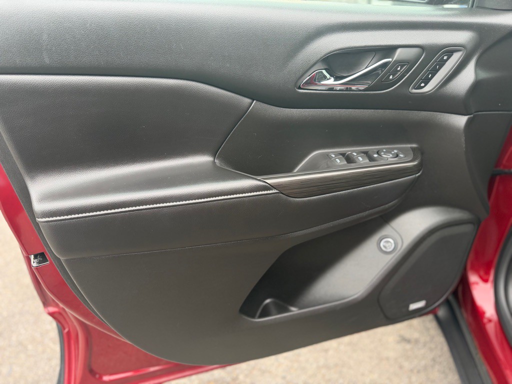 2018 GMC Acadia Image 11