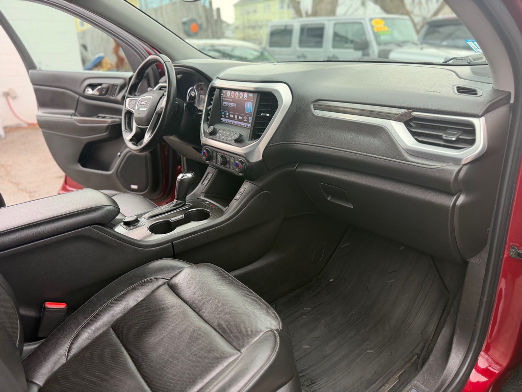 2018 GMC Acadia Image 20