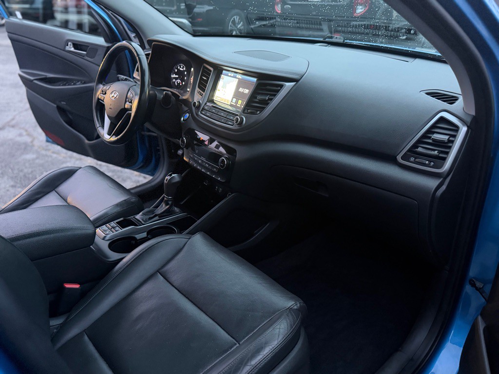 2018 Hyundai Tucson Image 18