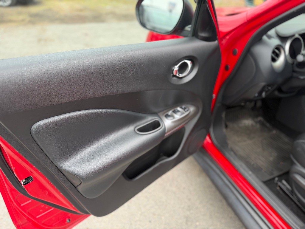 2014 Nissan Juke Image 10