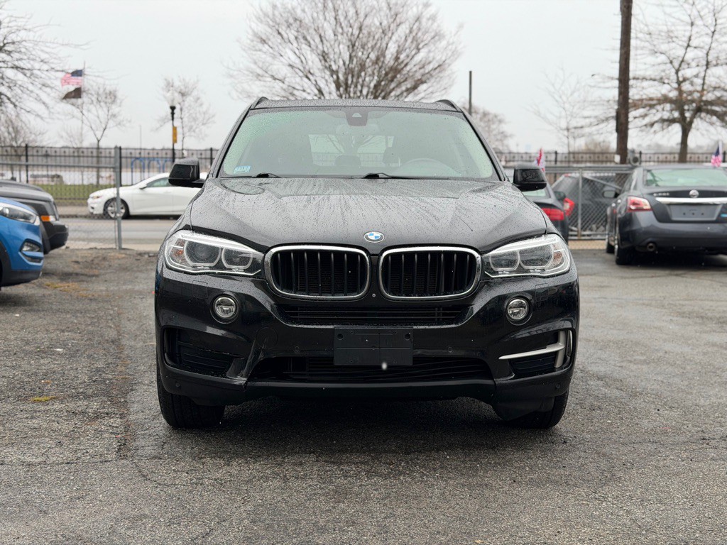 2015 BMW X5 Image 2