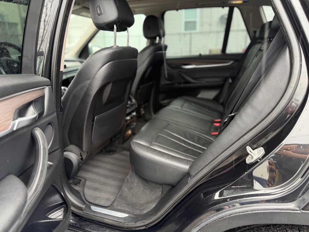 2015 BMW X5 Image 12