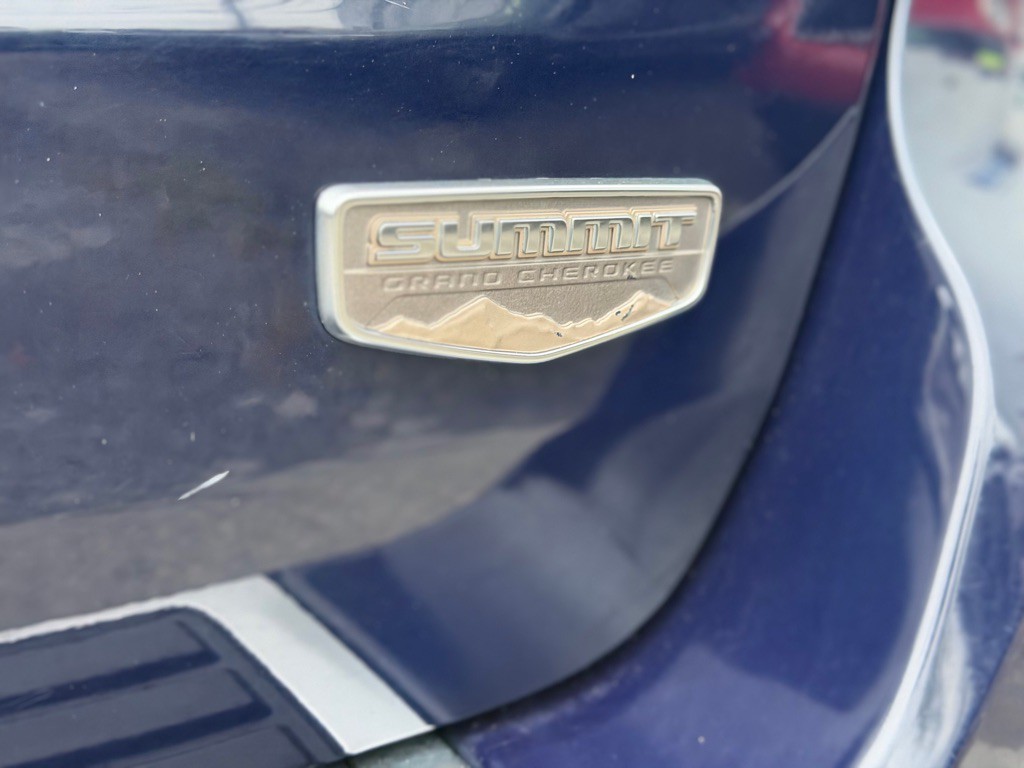 2018 Jeep Grand Cherokee Image 17