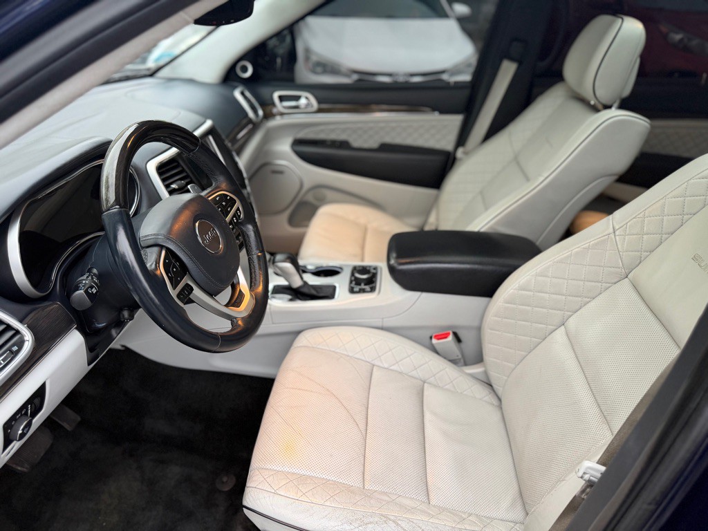 2018 Jeep Grand Cherokee Image 23
