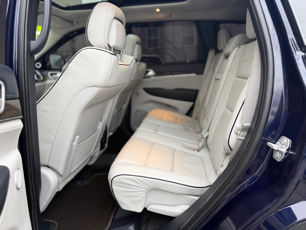 2018 Jeep Grand Cherokee Image 25