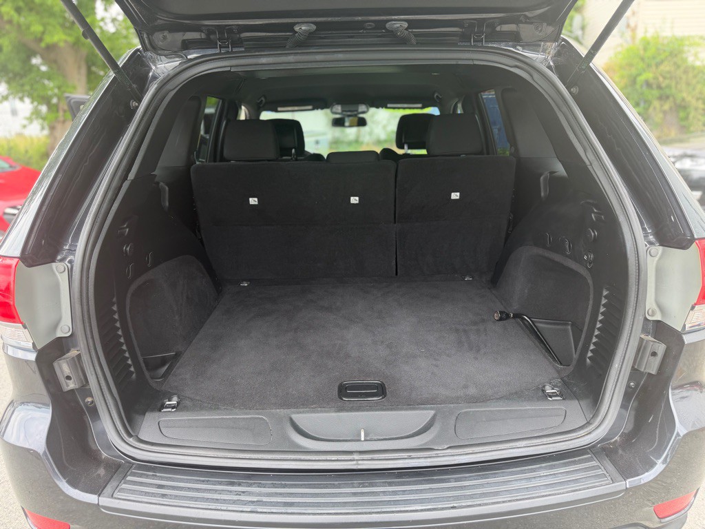 2016 Jeep Grand Cherokee Image 11