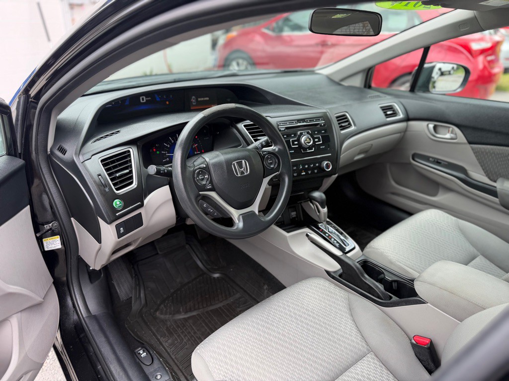 2014 Honda Civic Image 18