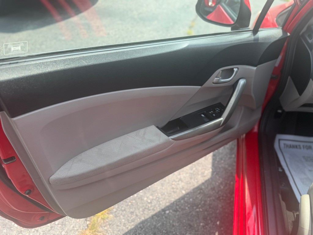 2012 Honda Civic Image 8