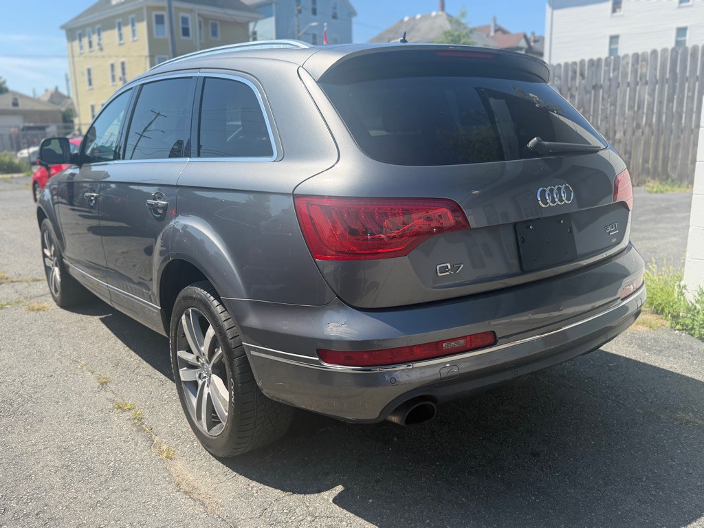2015 Audi Q7 Image 6