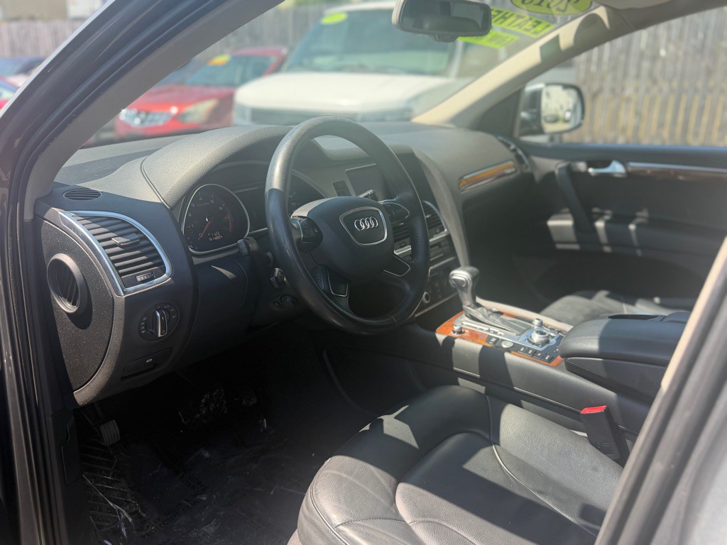 2015 Audi Q7 Image 7