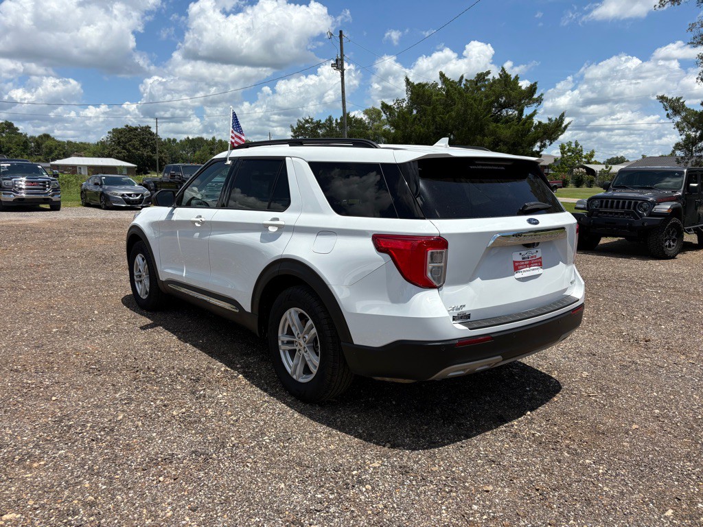 2020 Ford Explorer Image 5