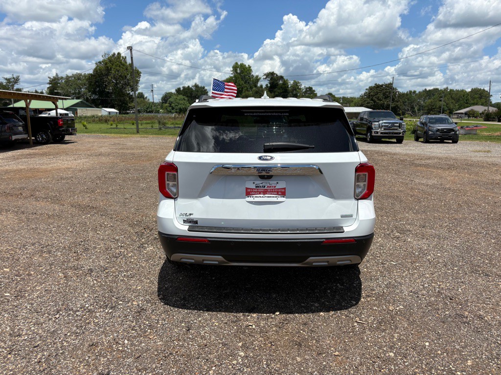 2020 Ford Explorer Image 6