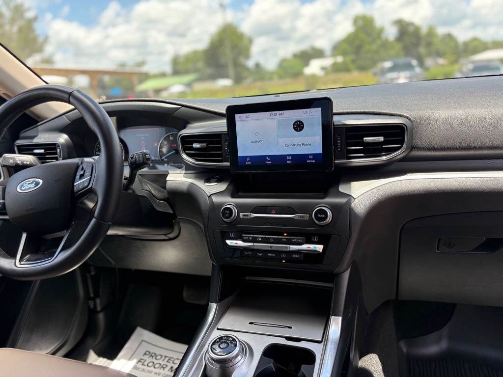 2020 Ford Explorer Image 13