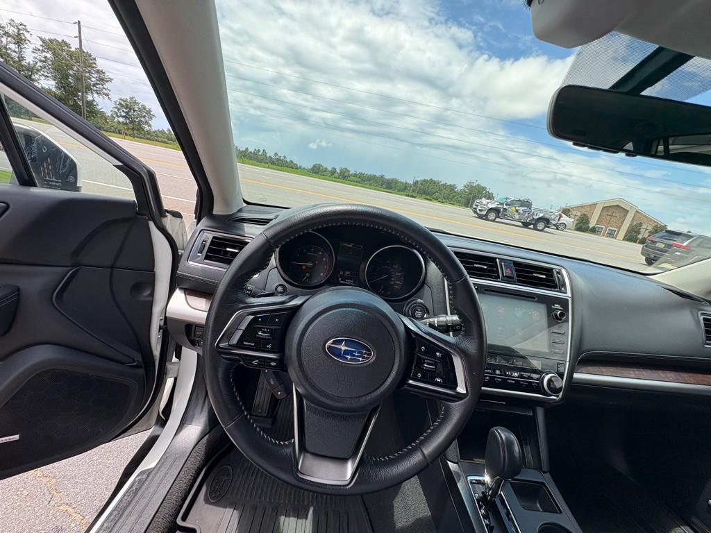 2019 Subaru Outback Image 17