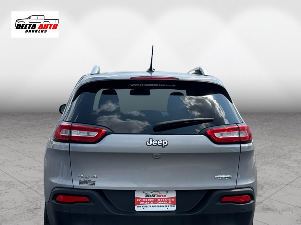 2018 Jeep Cherokee Image 7