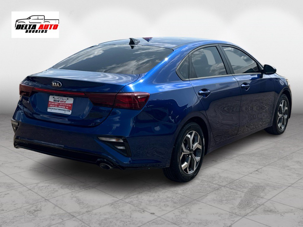 2021 Kia Forte Image 3