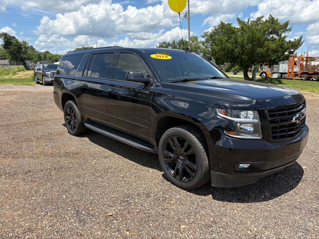 2019 Chevrolet Suburban Image 8