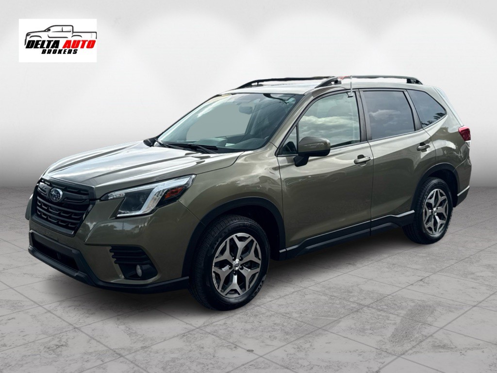 2022 Subaru Forester Image 1