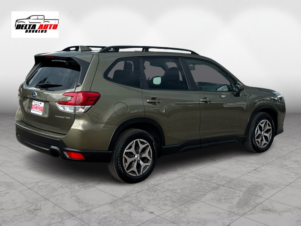 2022 Subaru Forester Image 3