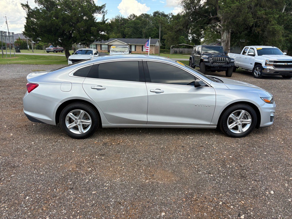 2019 Chevrolet Malibu Image 7