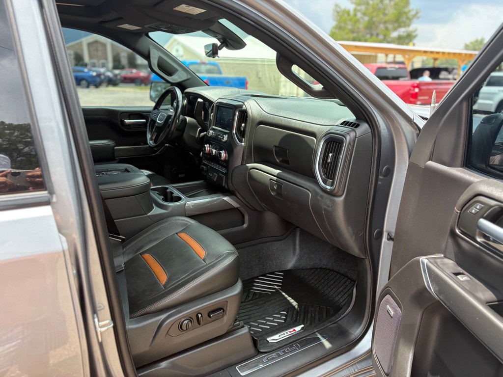 2020 GMC Sierra Image 11