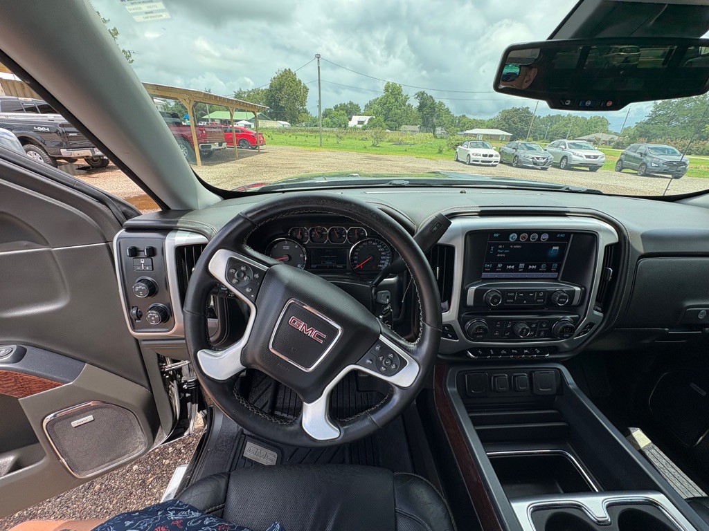 2018 GMC Sierra Image 13