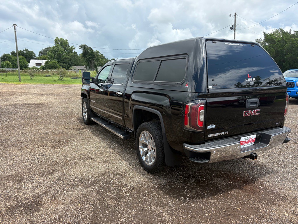 2018 GMC Sierra Image 3