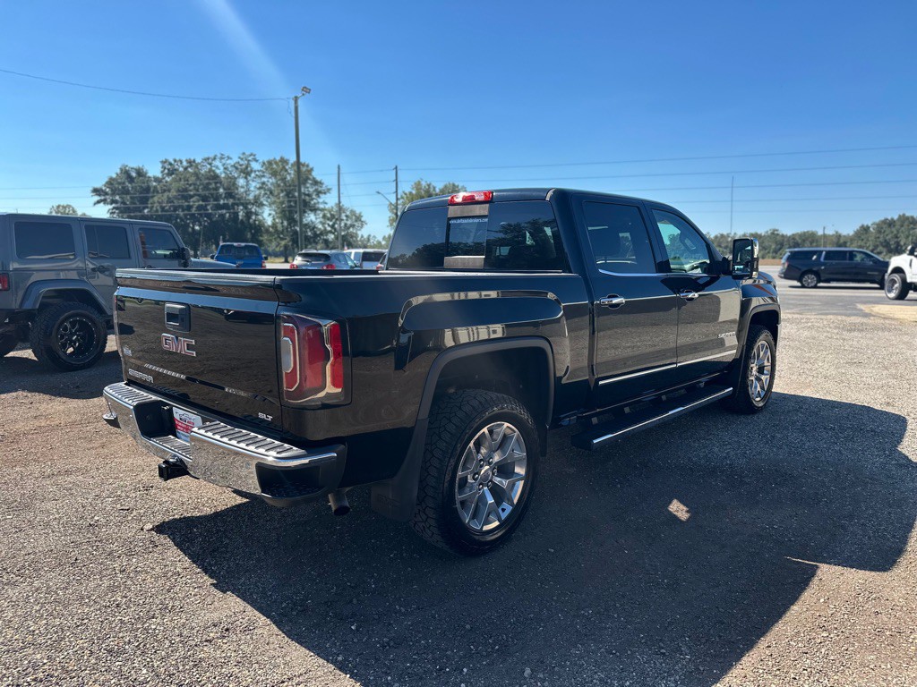 2018 GMC Sierra Image 4