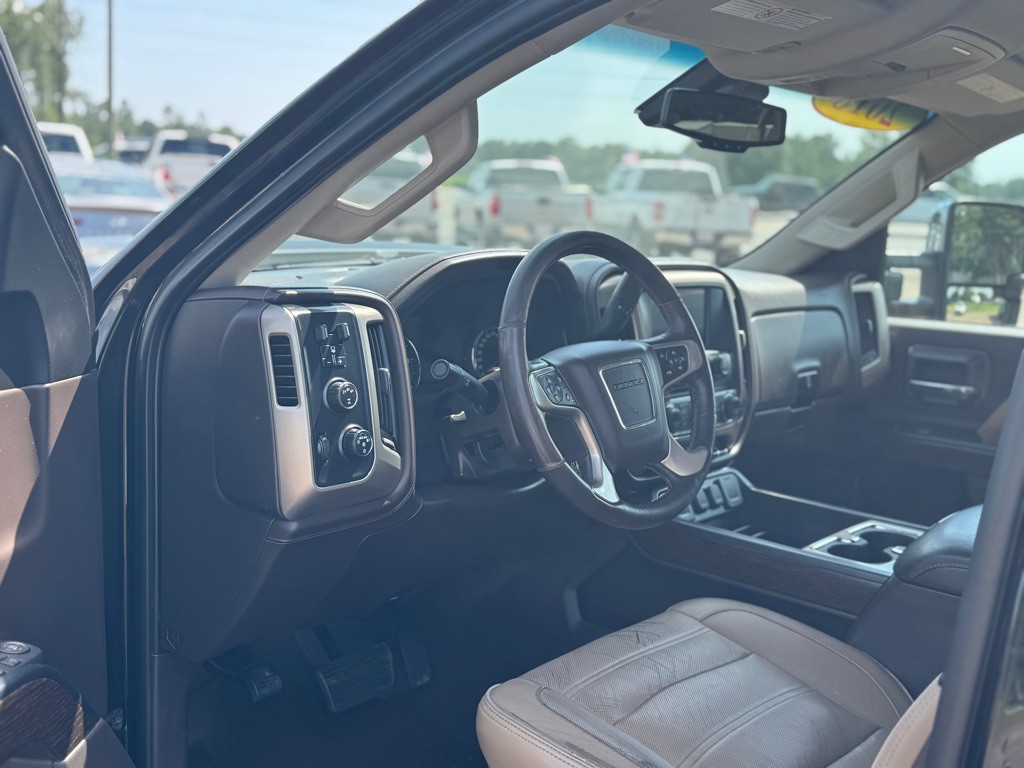 2018 GMC Sierra Image 7