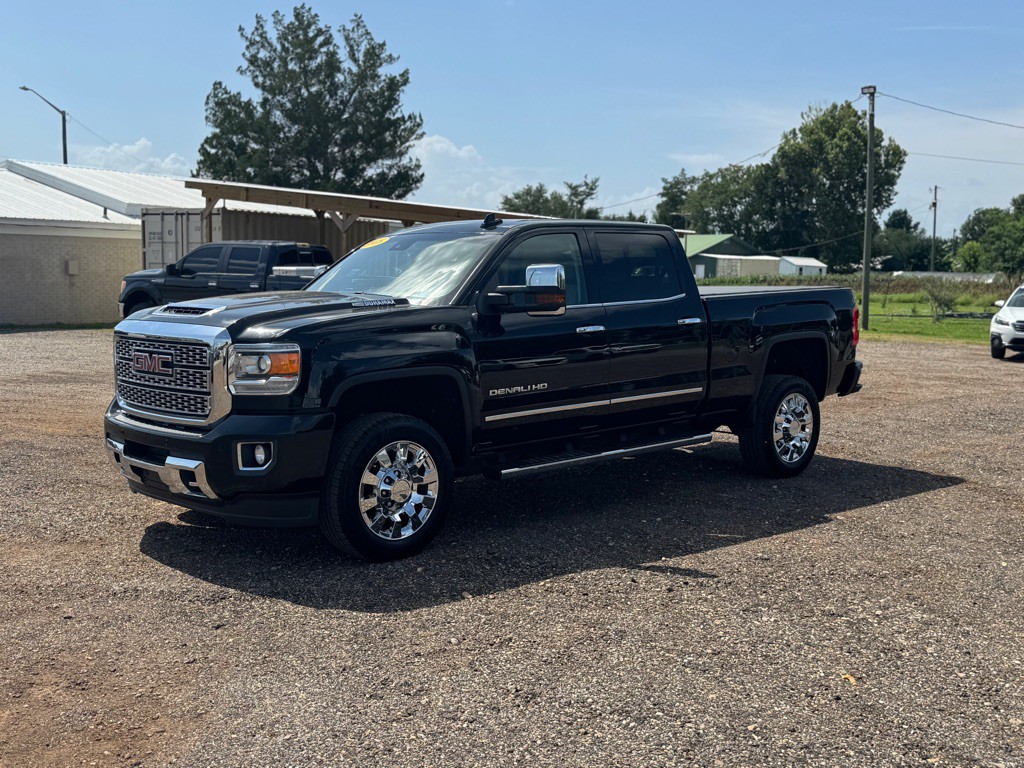 2018 GMC Sierra Image 3