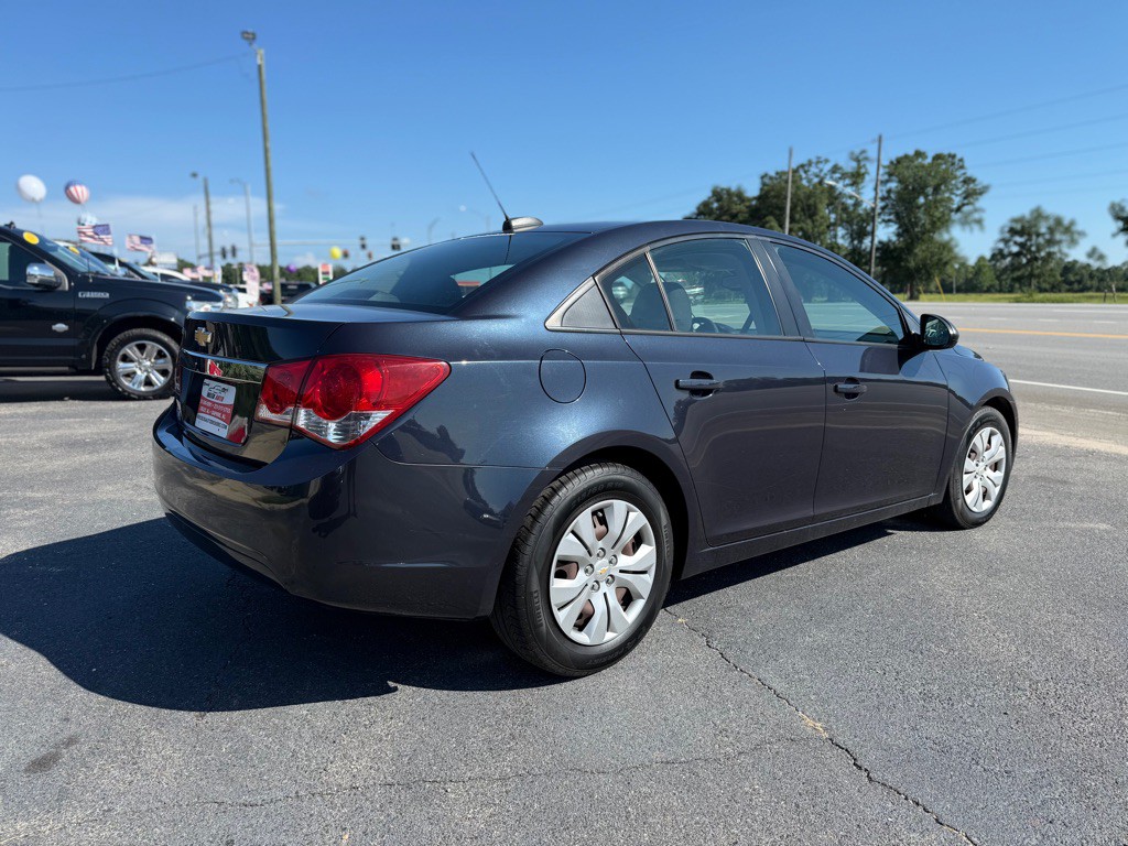 2016 Chevrolet Cruze Image 3