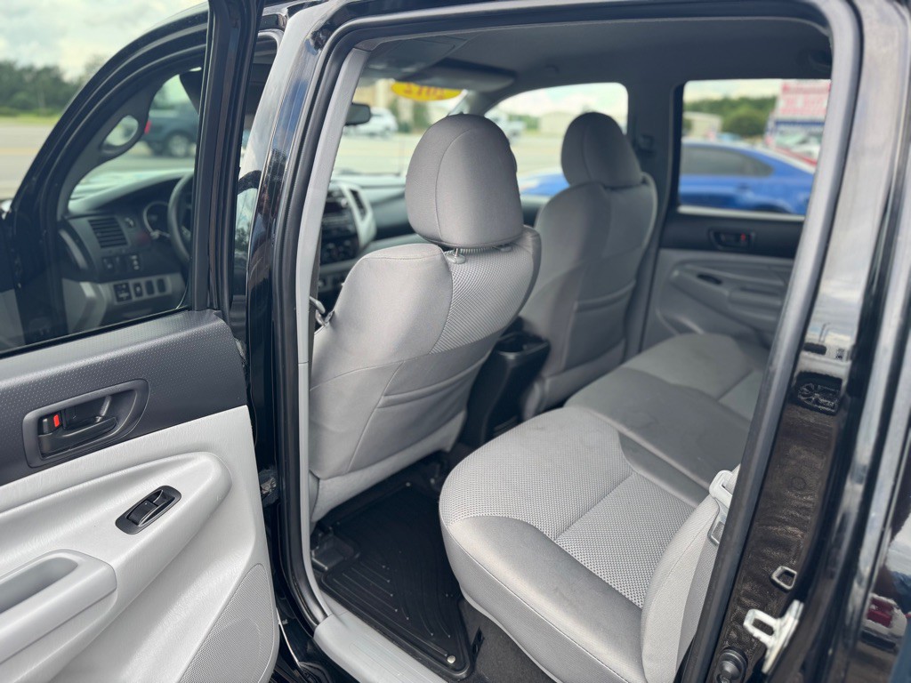 2012 Toyota Tacoma Image 11