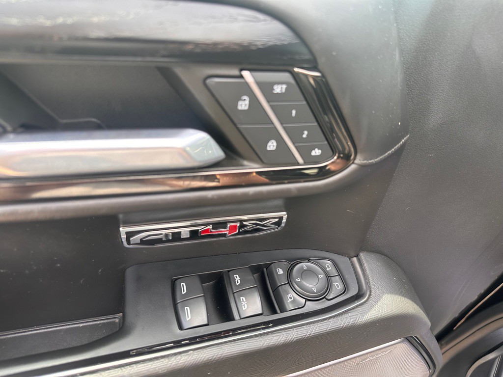 2022 GMC Sierra Image 11