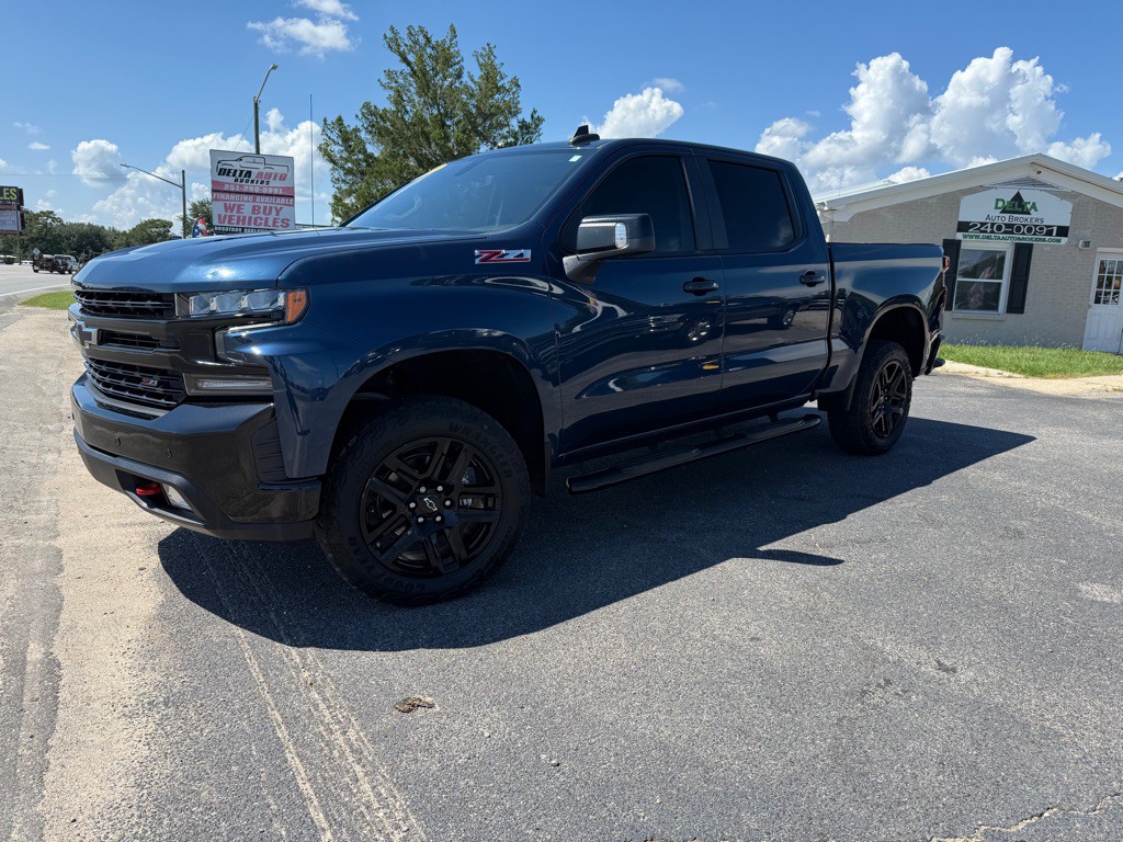 2022 Chevrolet Silverado 1500 Image 1